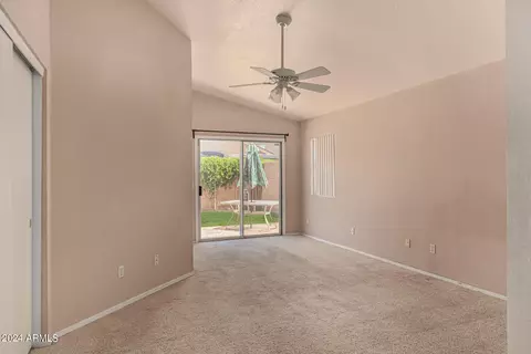 106 W Mohawk Dr, Phoenix, AZ 85027 photo 10