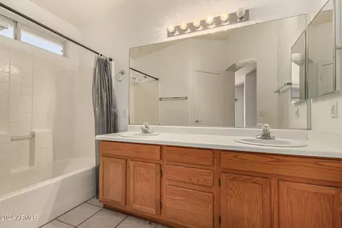 106 W Mohawk Dr, Phoenix, AZ 85027 photo 13