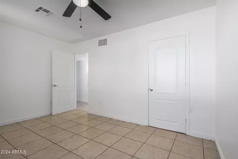 5826 S 4th St, Phoenix, AZ 85040 photo 5