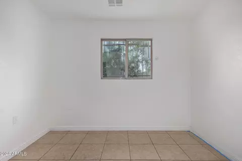 5826 S 4th St, Phoenix, AZ 85040 photo 10