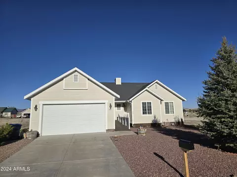 Exterior - 150 Sandtrap Dr, Eagar, AZ 85925 photo 3 of 6