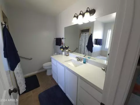 Bath - 150 Sandtrap Dr, Eagar, AZ 85925 photo 1 of 9
