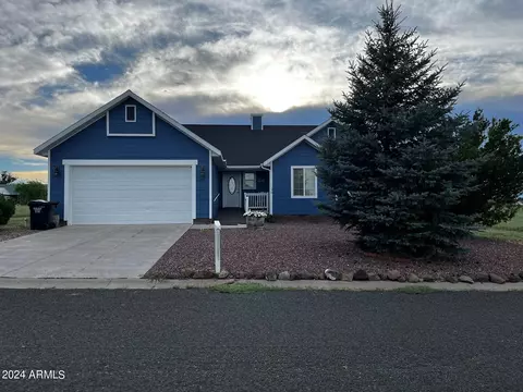 Exterior - 150 Sandtrap Dr, Eagar, AZ 85925 photo 2 of 6