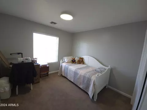 Bedroom - 150 Sandtrap Dr, Eagar, AZ 85925 photo 8 of 9
