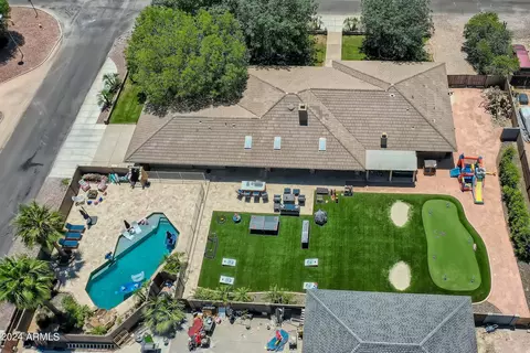 6826 W Wagoner Rd, Glendale, AZ 85308