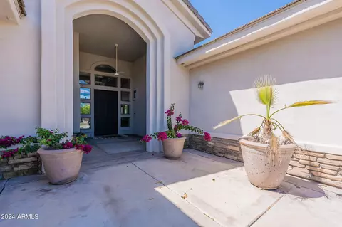 Exterior - 4531 E Stanford Ave, Gilbert, AZ 85234 photo 3 of 16