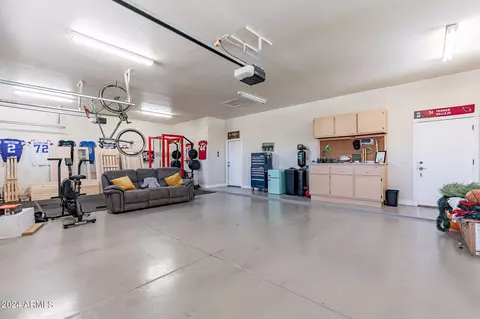 Exterior - 4531 E Stanford Ave, Gilbert, AZ 85234 photo 4 of 16