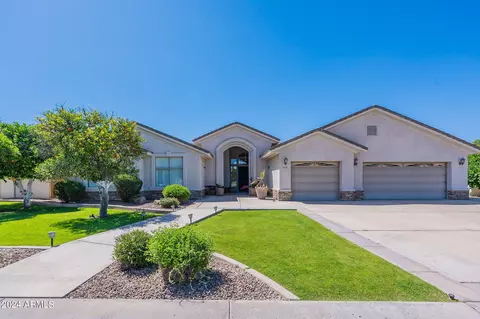 Exterior - 4531 E Stanford Ave, Gilbert, AZ 85234 photo 2 of 16