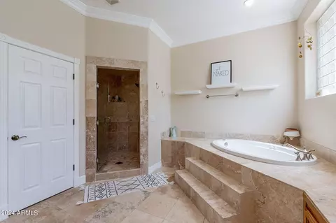 Bath - 4531 E Stanford Ave, Gilbert, AZ 85234 photo 3 of 6