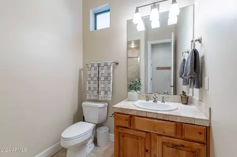 Bath - 4531 E Stanford Ave, Gilbert, AZ 85234 photo 1 of 6