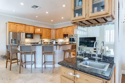 Kitchen - 4531 E Stanford Ave, Gilbert, AZ 85234 photo 2 of 7