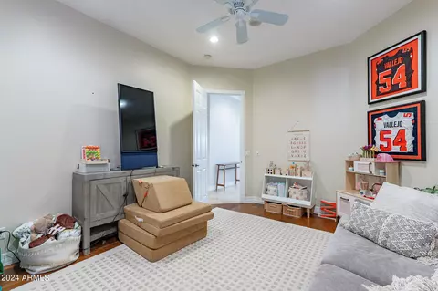 Living - 4531 E Stanford Ave, Gilbert, AZ 85234 photo 9 of 10