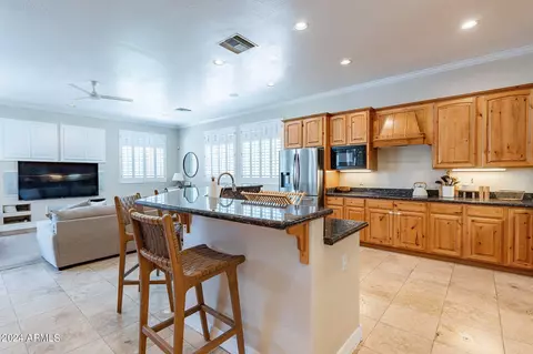 Kitchen - 4531 E Stanford Ave, Gilbert, AZ 85234 photo 4 of 7