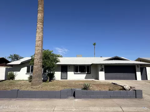 3056 N 52nd Pkwy, Phoenix, AZ 85031