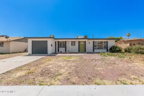 15232 N Flamenco Dr, Phoenix, AZ 85053