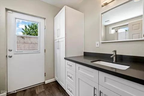 3244 E Glenrosa Ave, Phoenix, AZ 85018 photo 24