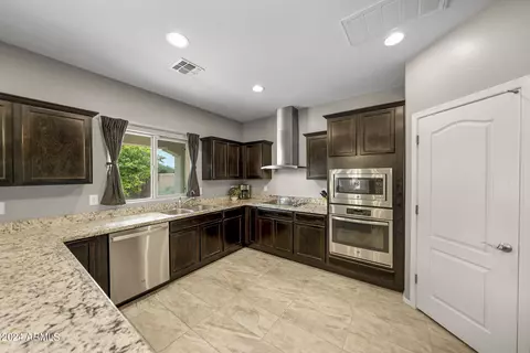 5052 S Planck Ln, Mesa, AZ 85212 photo 9