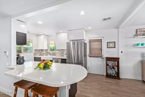 3118 Earll Dr, Phoenix, AZ 85016 photo 9