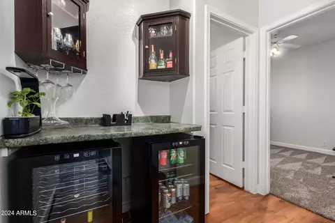 Kitchen - 445 S Peppertree Dr, Gilbert, AZ 85296 photo 5 of 5