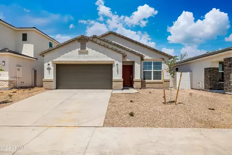 17638 W Eva St, Waddell, AZ 85355