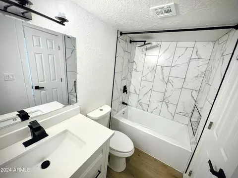 2228 E Campbell Ave #213, Phoenix, AZ 85016 photo 8