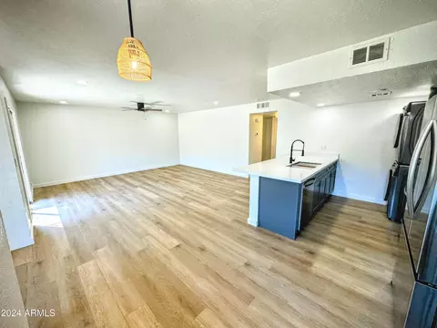 2228 E Campbell Ave #213, Phoenix, AZ 85016 photo 6
