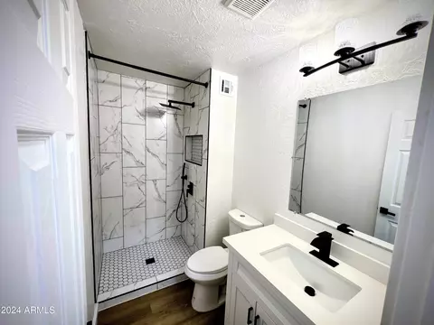 2228 E Campbell Ave #213, Phoenix, AZ 85016 photo 11