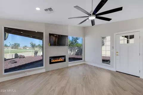 4524 E Shomi St, Phoenix, AZ 85044 photo 7