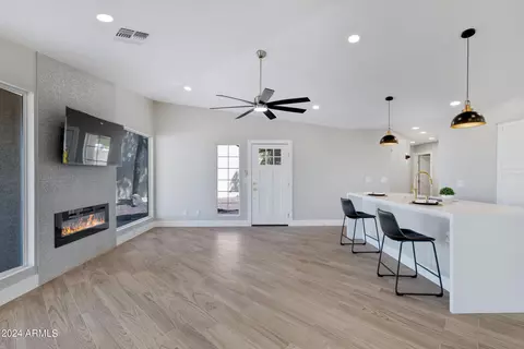 4524 E Shomi St, Phoenix, AZ 85044 photo 9