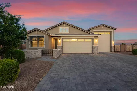 17047 N Palo Pino St, Maricopa, AZ 85138