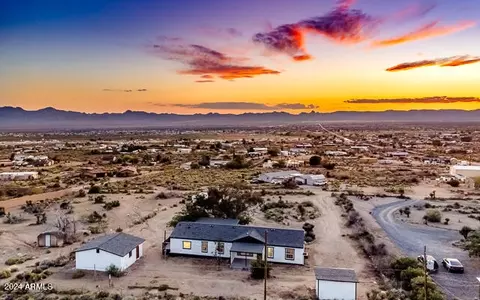 3466 N Kayenta Rd, Golden Valley, AZ 86413