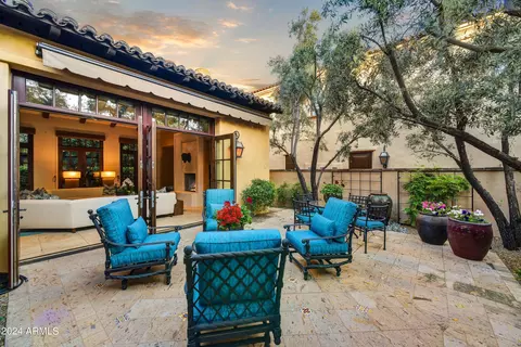 4949 E Lincoln Dr #13, Paradise Valley, AZ 85253
