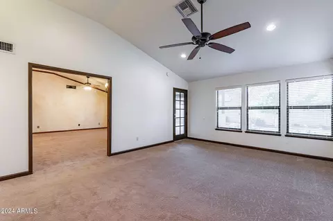 1820 E Ludlow Dr, Phoenix, AZ 85022 photo 9