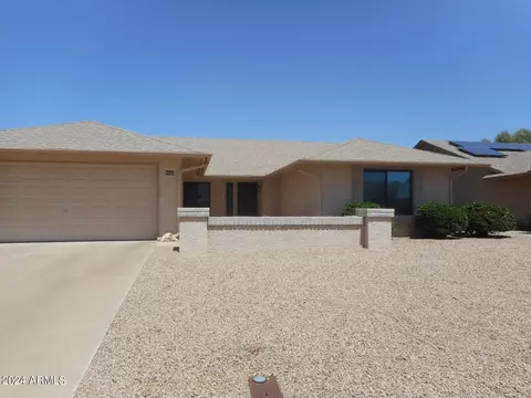 9826 W Kimberly Way, Peoria, AZ 85382