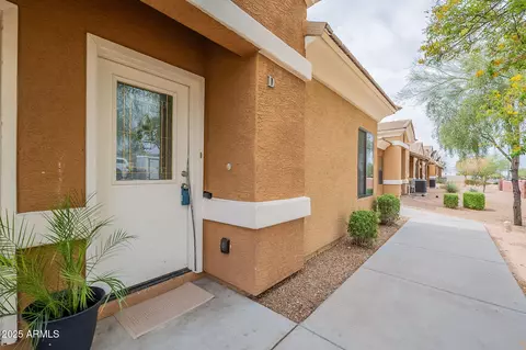 854 S San Marcos -- #BLDG 1, Apache Junction, AZ 85120