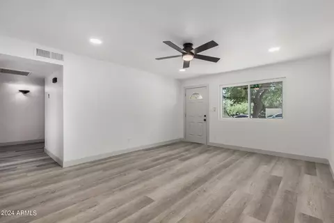 Other - 1008 W Watson Dr, Tempe, AZ 85283 photo 1 of 11