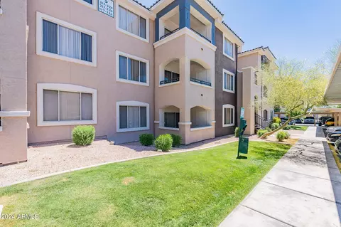 5345 E Van Buren St #320, Phoenix, AZ 85008