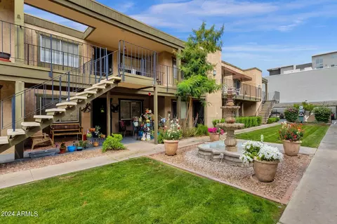 2228 E Campbell Ave #218, Phoenix, AZ 85016