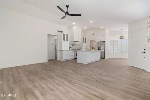 Kitchen - 4331 E Morrow Dr, Phoenix, AZ 85050 photo 5 of 5