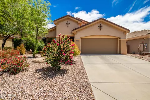 41109 N Prestancia Dr, Phoenix, AZ 85086