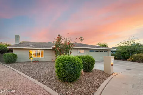 4106 E Winnetka Dr, Phoenix, AZ 85044 photo 2
