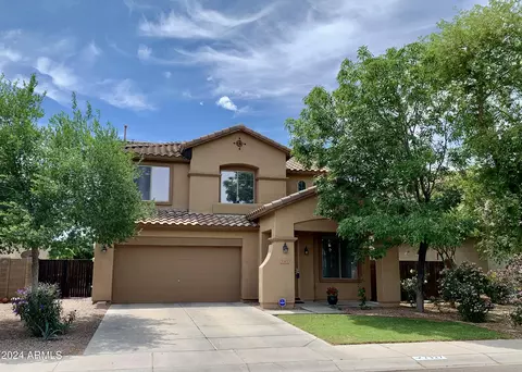 7327 W Sophie Ln, Laveen, AZ 85339
