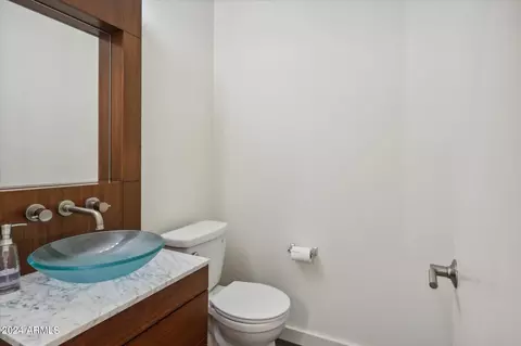 Bath - 7219 E Kramer St, Mesa, AZ 85207 photo 1 of 3