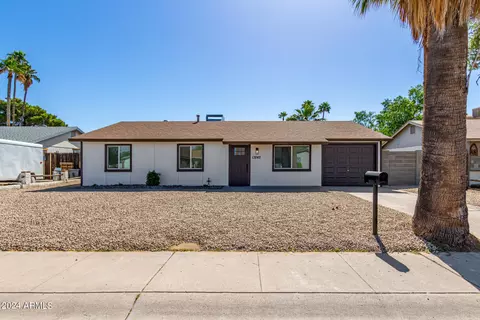 13245 N 37th Way, Phoenix, AZ 85032