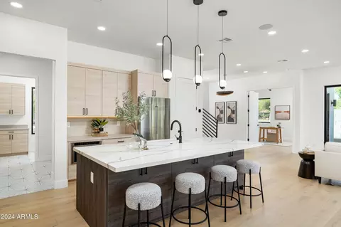 Kitchen - 6337 N 10th Dr, Phoenix, AZ 85013 photo 3 of 5