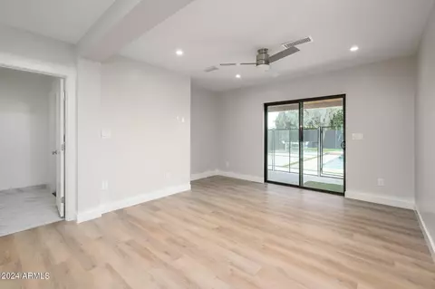 1351 E Clarendon Ave, Phoenix, AZ 85014 photo 29