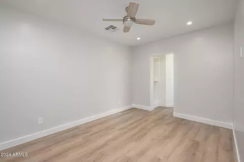 1351 E Clarendon Ave, Phoenix, AZ 85014 photo 25