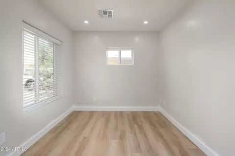 1351 E Clarendon Ave, Phoenix, AZ 85014 photo 28