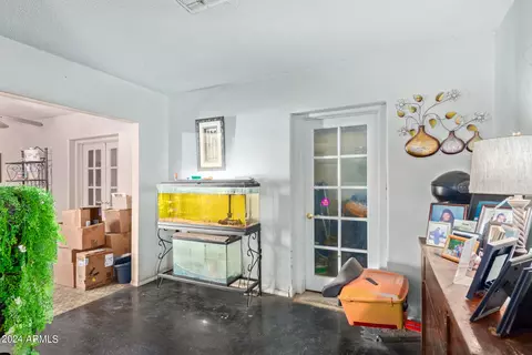 2839 E Atlanta Ave, Phoenix, AZ 85040 photo 4