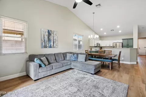 Living - 4256 E Cloudburst Ct, Gilbert, AZ 85297 photo 3 of 4